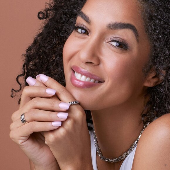 Kiss Bare but Better Premium Short Length Nails - Spicy - Picture 3 of 7